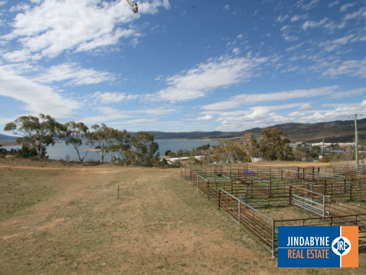 Unit 10 / 15 Kirwan Close, JINDABYNE NSW 2627, Jindabyne - Thumbnail 2