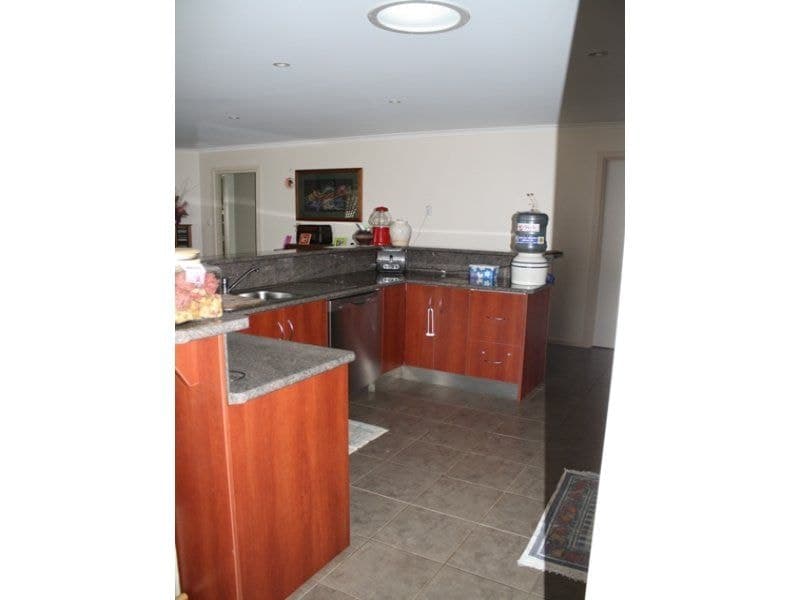 52 Heath Street Mount Gambier SA, Mount Gambier - Thumbnail 4