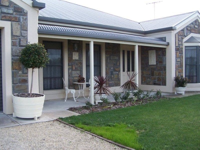 16 Bonshor Street MILLICENT SA, Millicent - Thumbnail 2