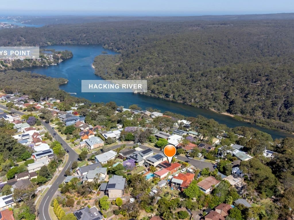 11 Noyana Avenue, Grays Point - Image 1