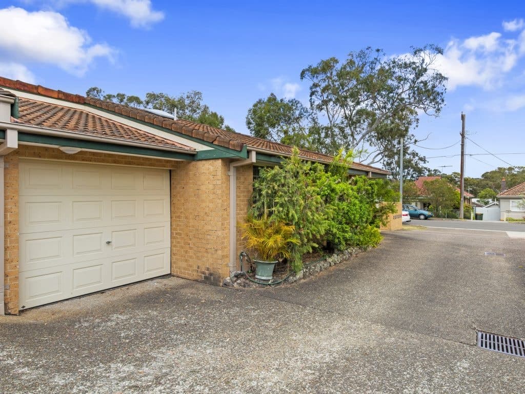 1/22-24 Auburn Street, Sutherland - Image 1