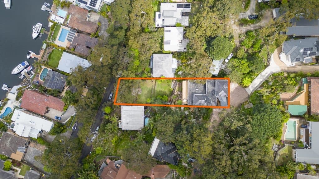 31 Marina Crescent, Gymea Bay - Thumbnail 2