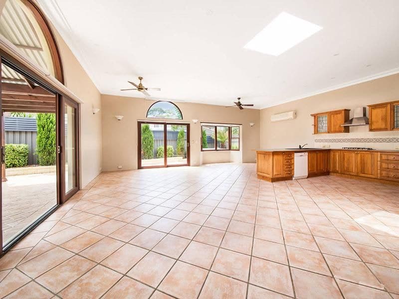 10 Warrah Road, Yowie Bay - Thumbnail 5