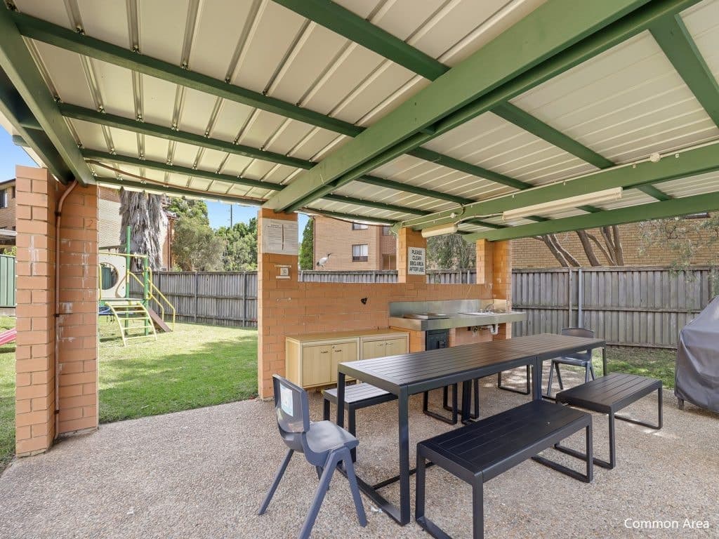 64/1 Ramu Close, Sylvania Waters - Thumbnail 2