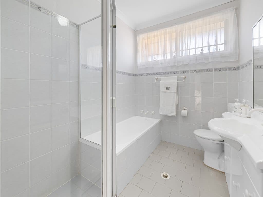 6/2-4 Third Avenue, Gymea Bay - Thumbnail 3
