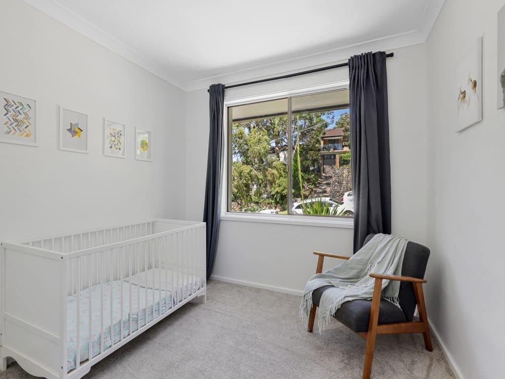 7 Emerald Place, Grays Point - Thumbnail 3