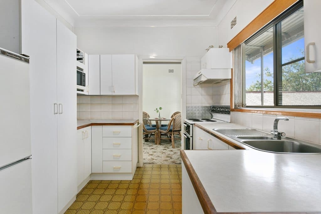 26 Bolaro Avenue, Gymea - Thumbnail 4