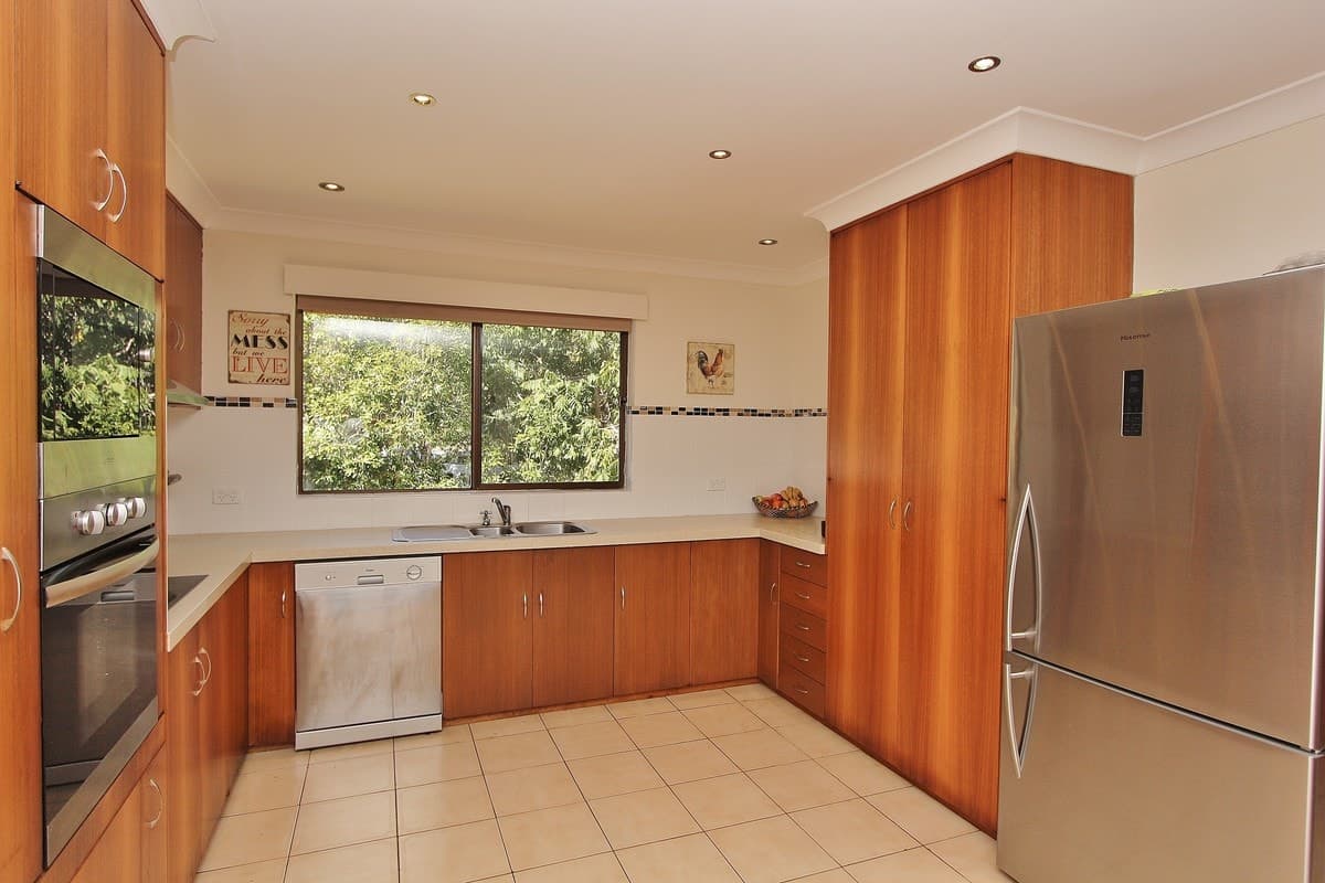 12 Bergalia Crescent, Camden Head, Camden Head - Thumbnail 8