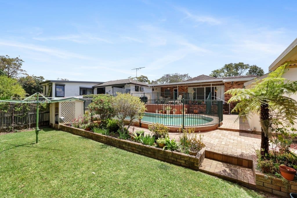 16 Woodford Cres, Heathcote - Thumbnail 6