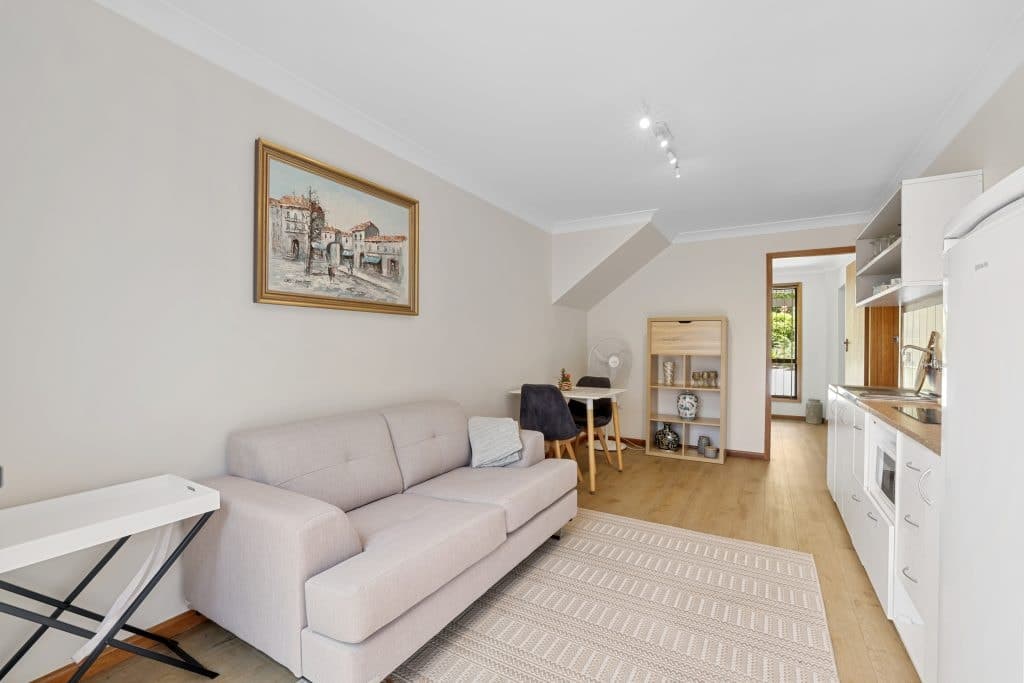 104 -106 Bunarba Road, Gymea Bay - Thumbnail 2