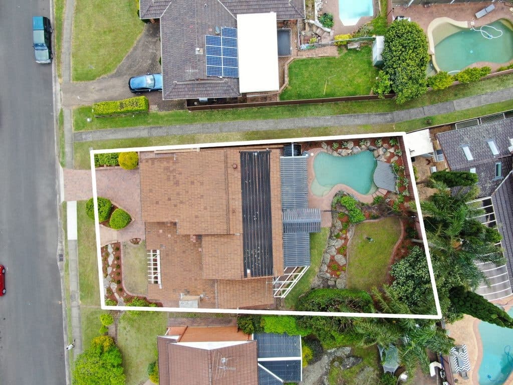 13 Spoonbill Ave, Woronora Heights - Thumbnail 3