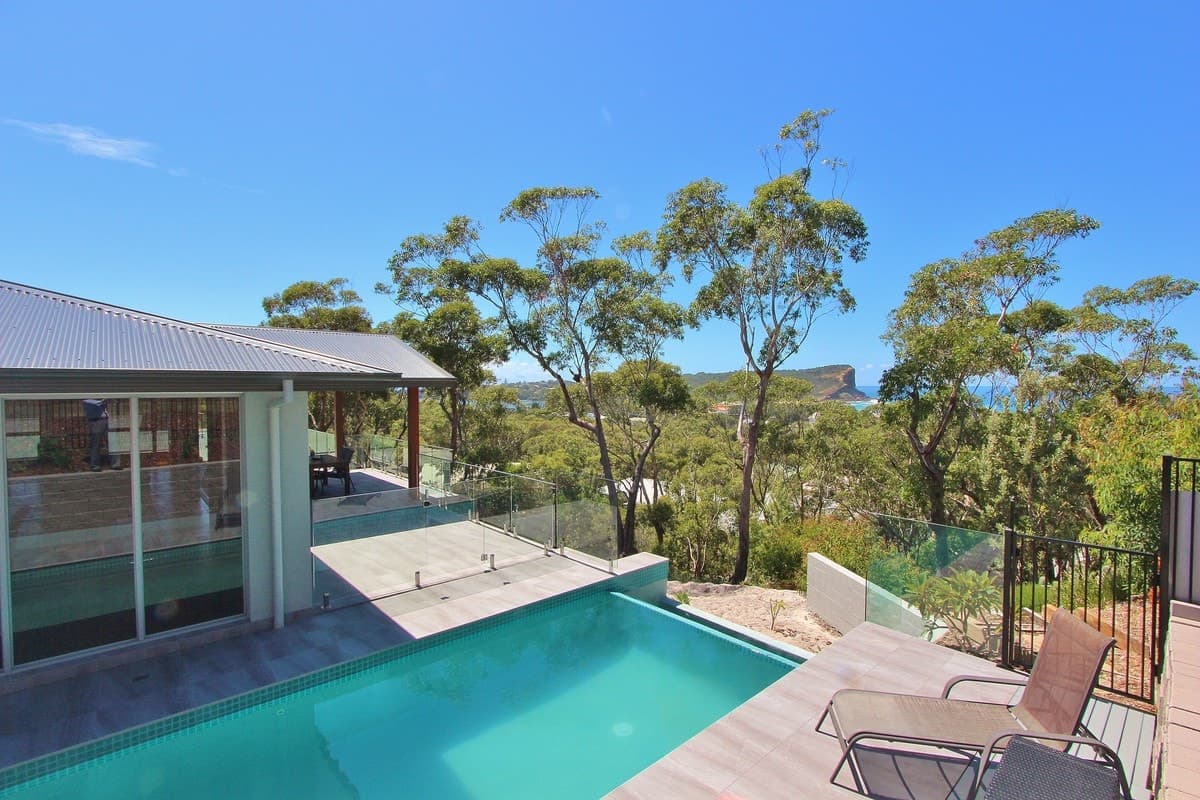 11 Pindari Drive, DUNBOGAN, Dunbogan - Thumbnail 2