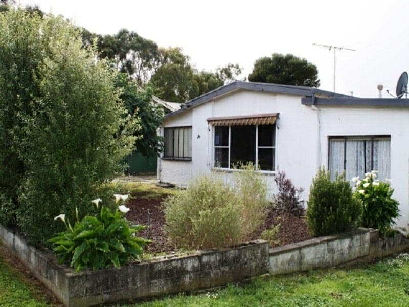 16 Cunningham Street MOUNT GAMBIER SA, Mount Gambier - Image 1