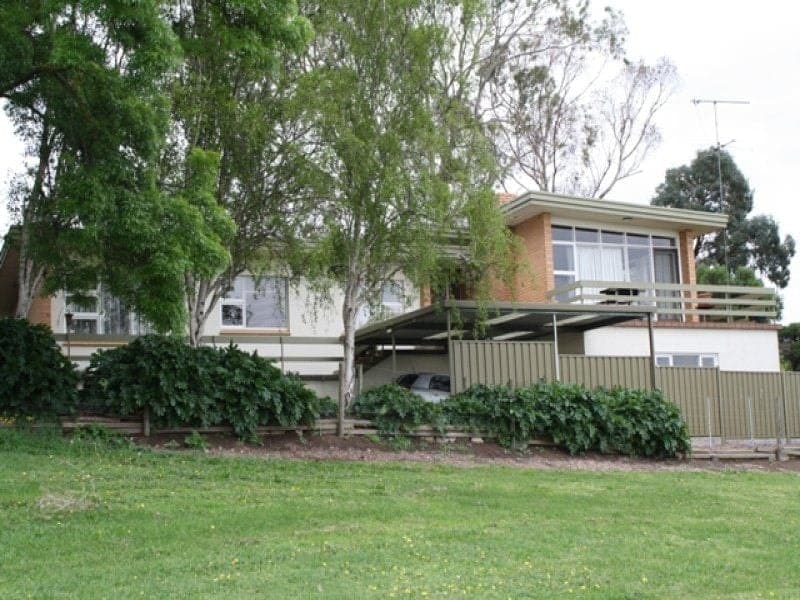 15 Eastview Avenue MOUNT GAMBIER SA, Mount Gambier - Image 1