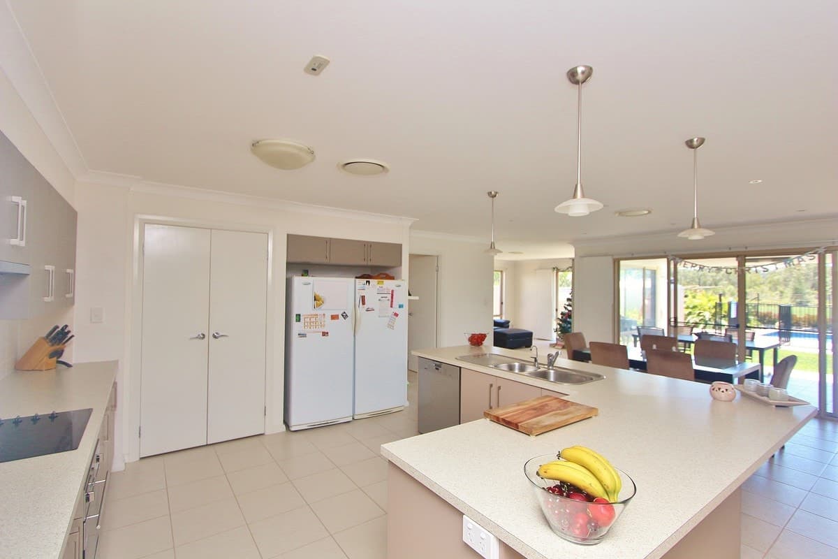5 Northwind Crescent, BONNY HILLS, Bonny Hills - Thumbnail 8