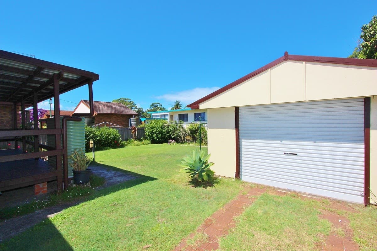 6 Lane Street, LAURIETON, Laurieton - Image 1