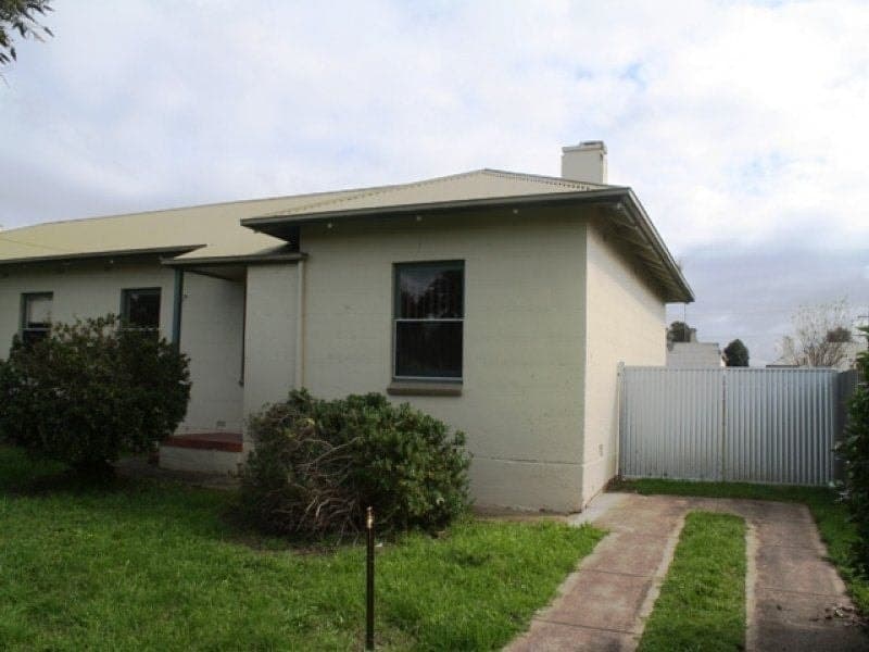 26 Ingleby Street MOUNT GAMBIER SA, Mount Gambier - Image 1