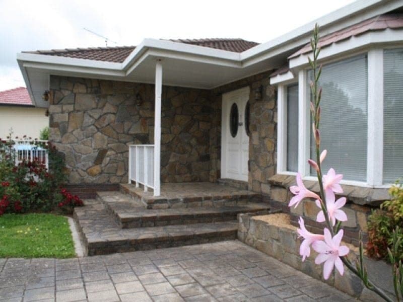 2 Robinson Street MOUNT GAMBIER SA, Mount Gambier - Image 1