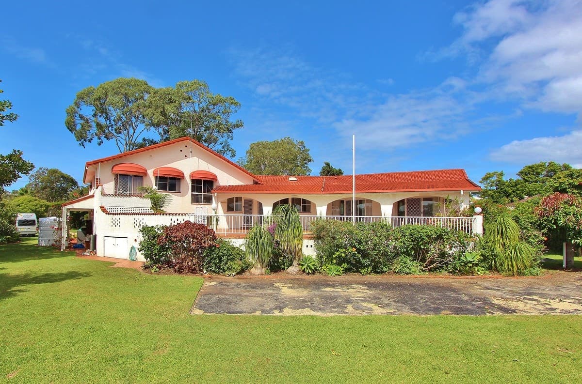 15 The Boulevarde, DUNBOGAN, Dunbogan - Thumbnail 2