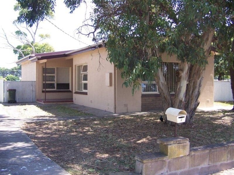 6 Millhouse Street MILLICENT SA, Millicent - Image 1