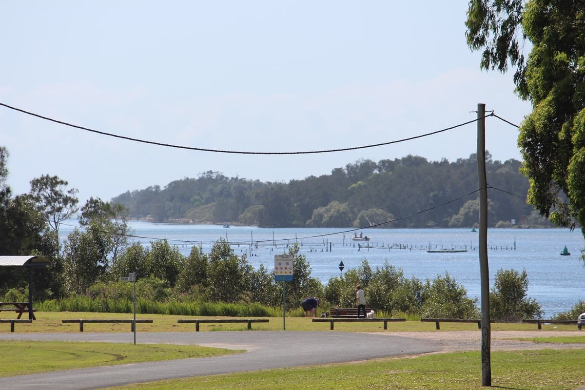 16 McLennan Street, LAURIETON, Laurieton - Thumbnail 2