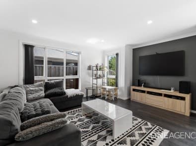 6 King Drive, Wynyard, Wynyard - Image 1