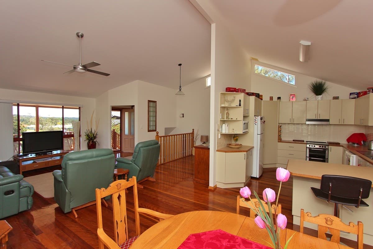 11 St Kitts Way, BONNY HILLS, Bonny Hills - Thumbnail 5