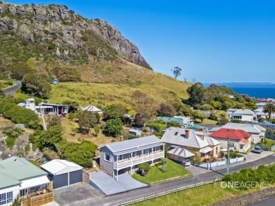 60 Alexander Terrace, Stanley, Stanley - Image 1