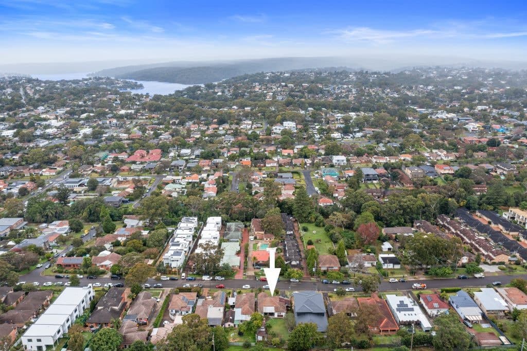 153 Karimbla Road, Miranda - Thumbnail 2