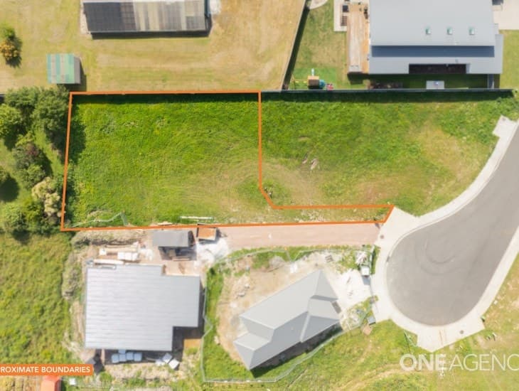 12 Tamworth Street, Sulphur Creek, Sulphur Creek - Thumbnail 2
