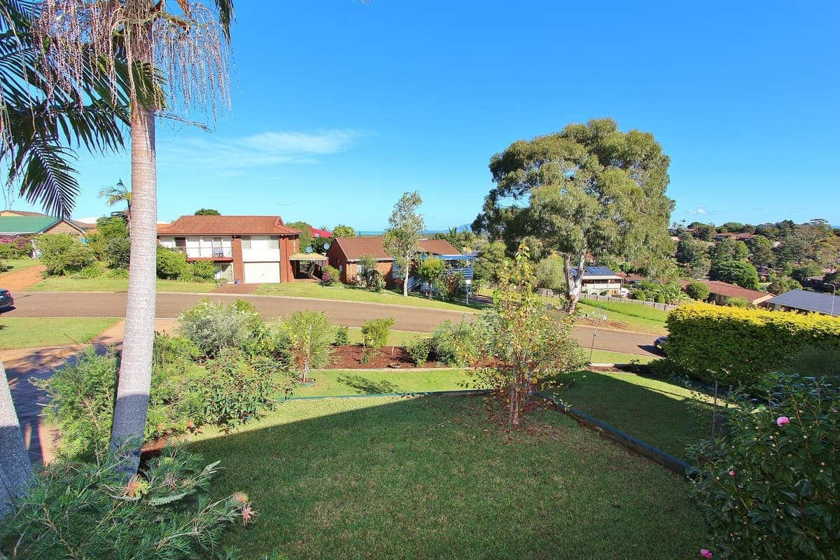 3 The Plateau, PORT MACQUARIE, Port Macquarie - Thumbnail 2