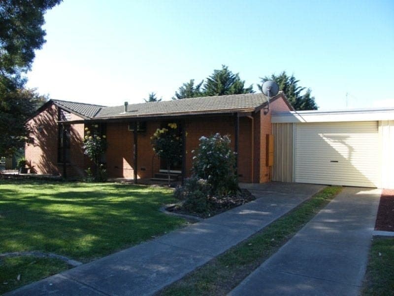 10 Burdikin Avenue MOUNT GAMBIER SA, Mount Gambier - Image 1