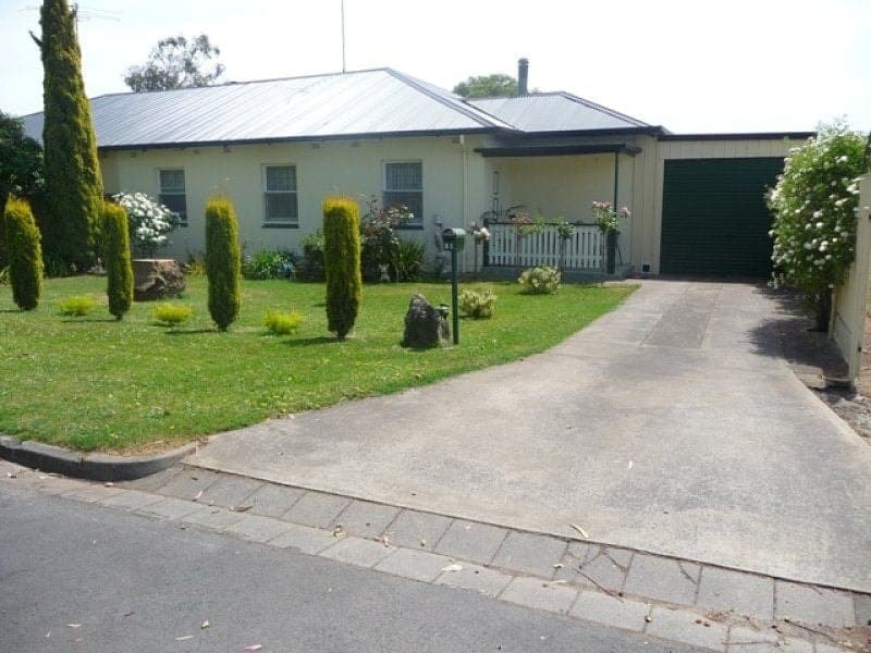 21 Hutley Terrace MOUNT GAMBIER SA, Mount Gambier - Thumbnail 3