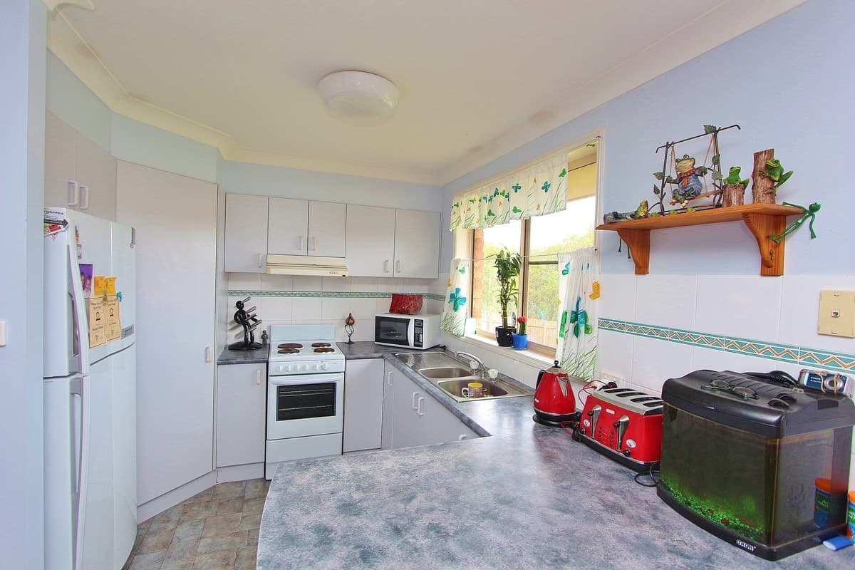 11 Marian Drive, PORT MACQUARIE, Port Macquarie - Thumbnail 4