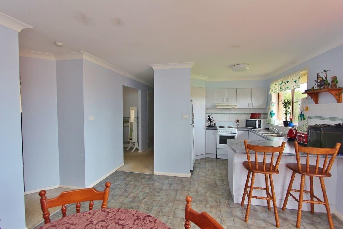 11 Marian Drive, PORT MACQUARIE, Port Macquarie - Thumbnail 6