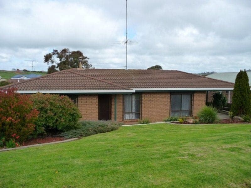 8 Leray Avenue MOUNT GAMBIER SA, Mount Gambier - Thumbnail 3