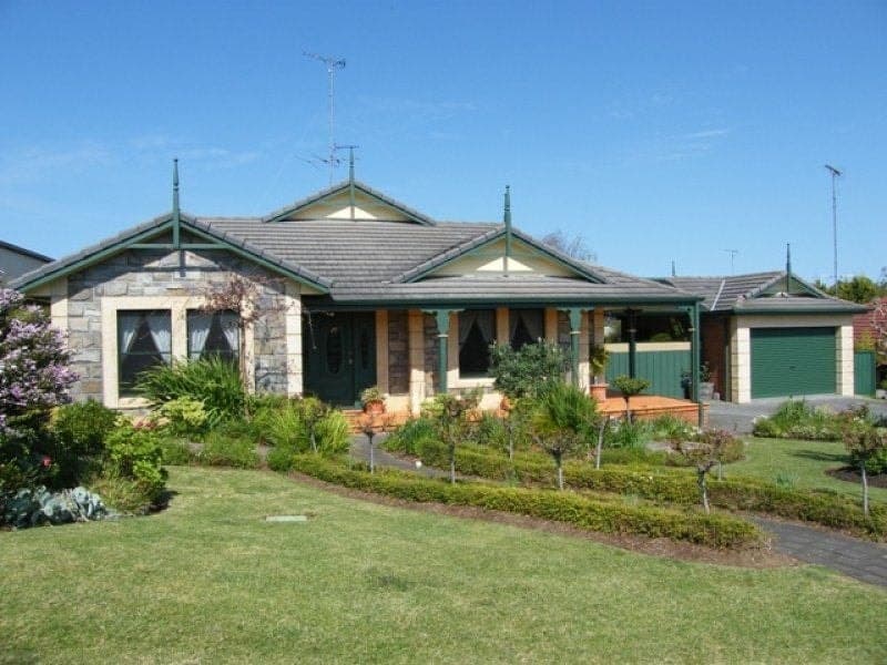 21 Tanglewood Crescent MOUNT GAMBIER SA, Mount Gambier - Image 1