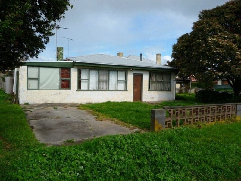 24 Kurrajong Street MOUNT GAMBIER SA, Mount Gambier - Image 1