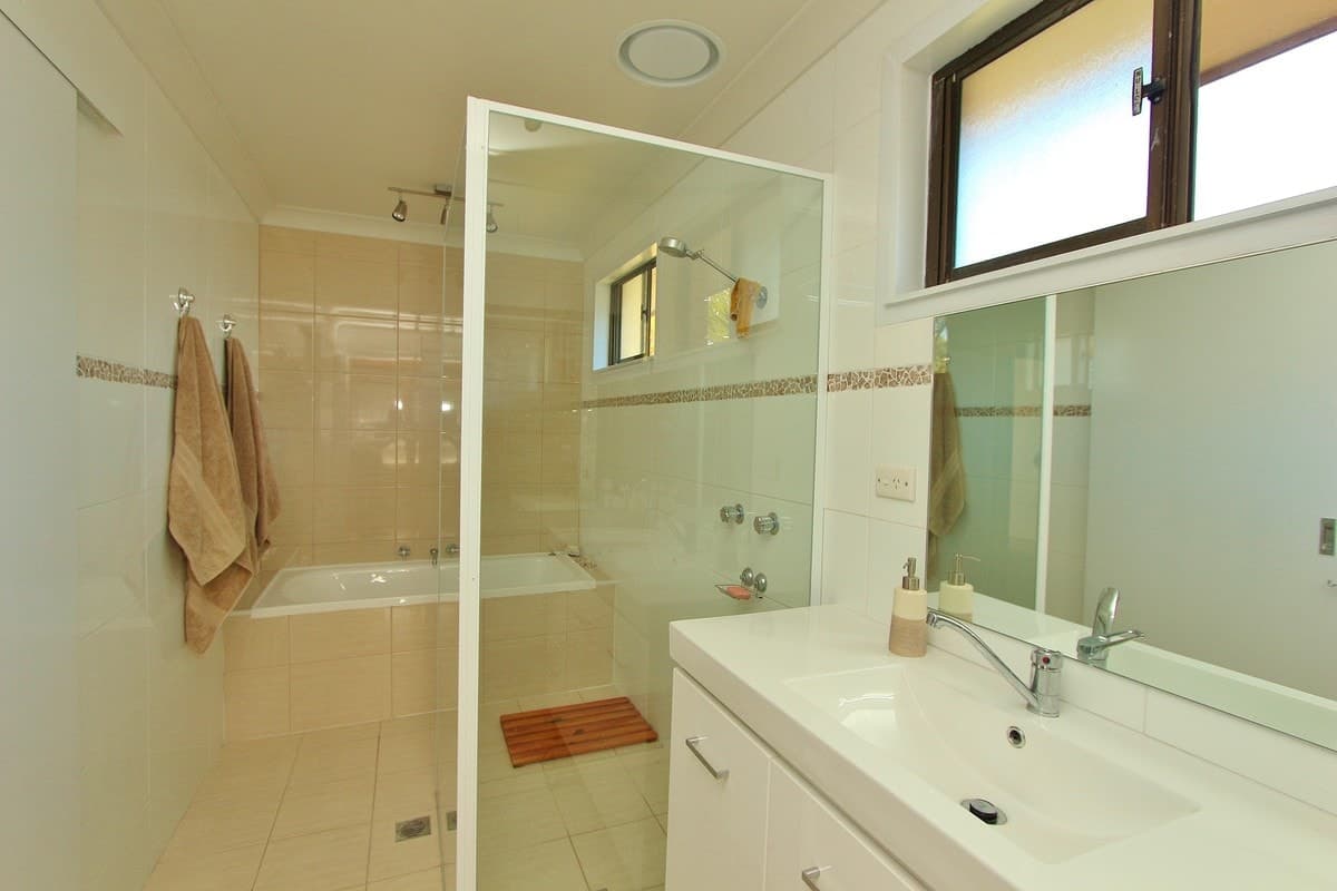 12 Cook Close, LAURIETON, Laurieton - Thumbnail 2