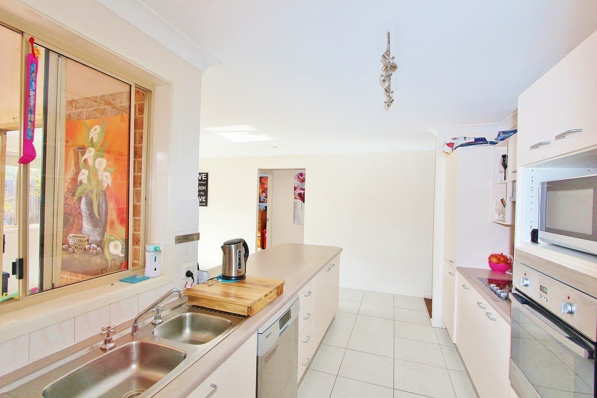 50 Marian Drive, PORT MACQUARIE, Port Macquarie - Thumbnail 3