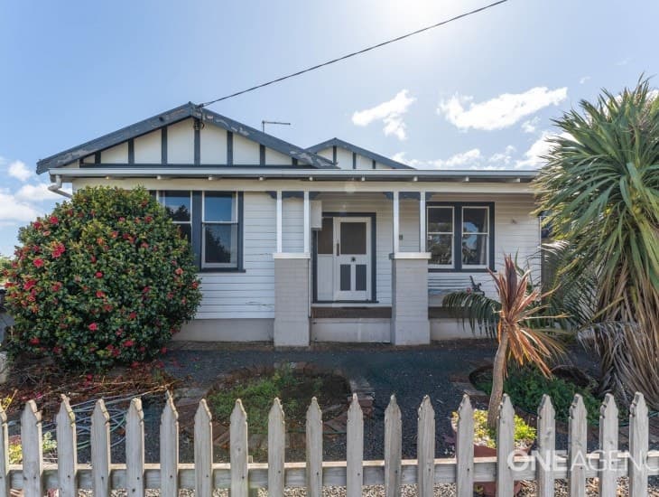 18A Elizabeth Street, Montello - Image 1
