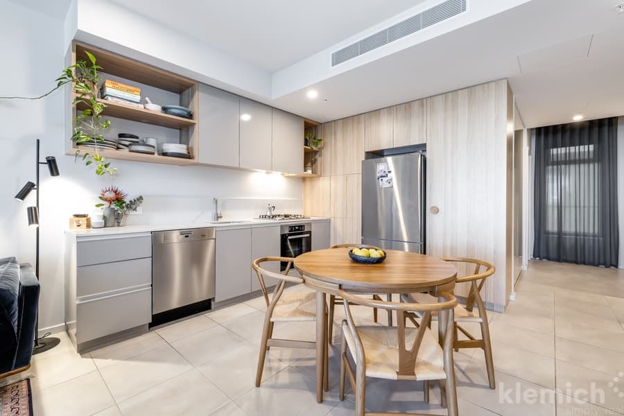 806/10 Park  Terrace, Bowden, Bowden - Image 1