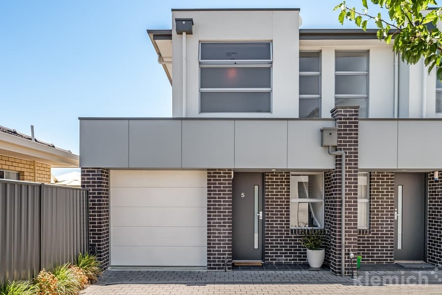 5/9 Gordon Avenue, Rostrevor, Rostrevor - Image 1