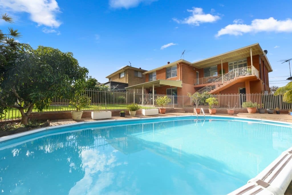 17 Bathurst Street, Gymea - Thumbnail 2
