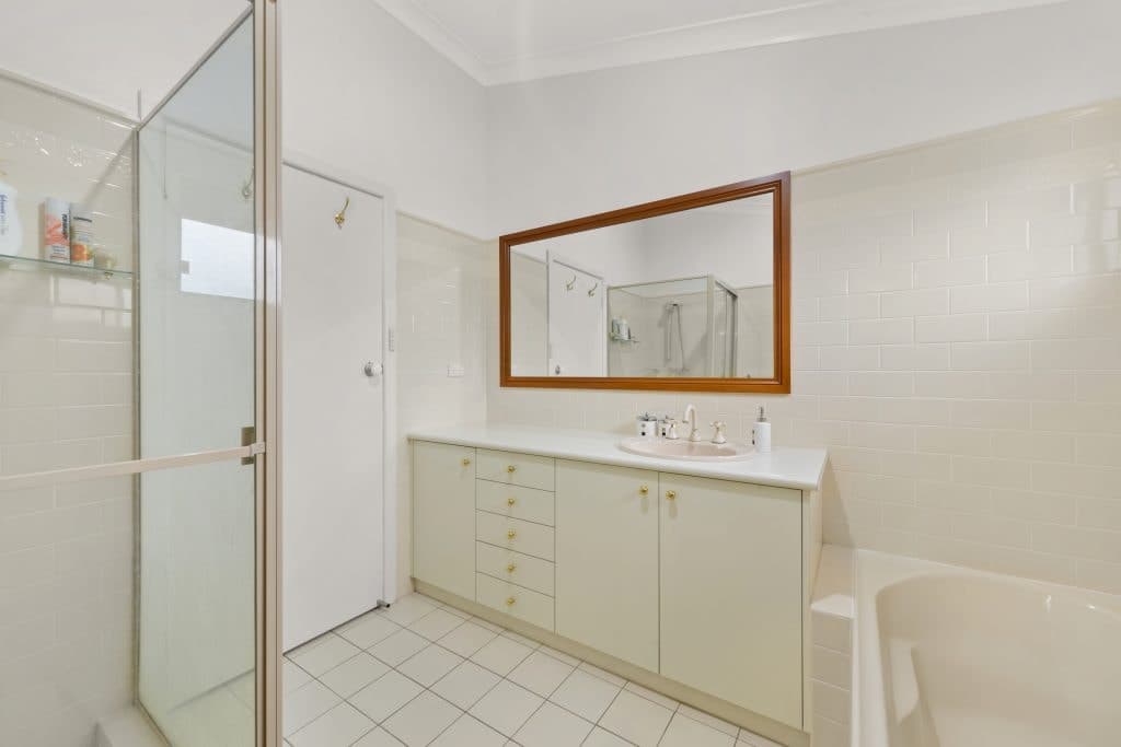2 Stonebridge Place, Gymea - Thumbnail 4