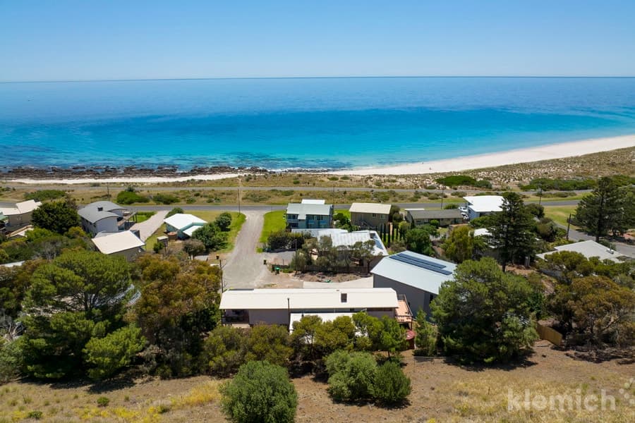 1 Gulf Close, Carrickalinga, Carrickalinga - Image 1