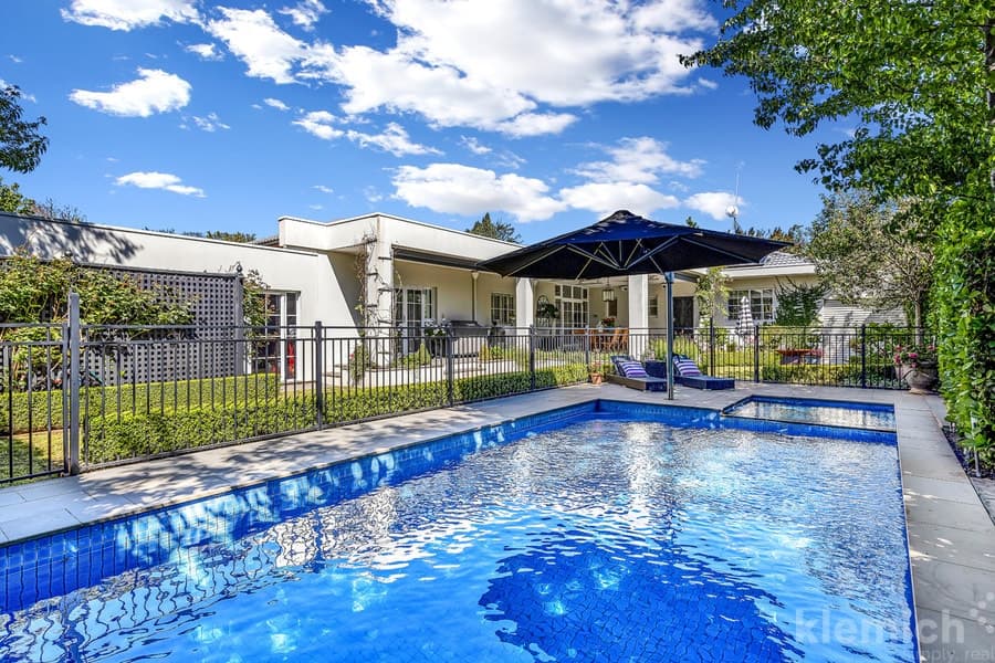 13 Brae Road, St Georges, St Georges - Image 1