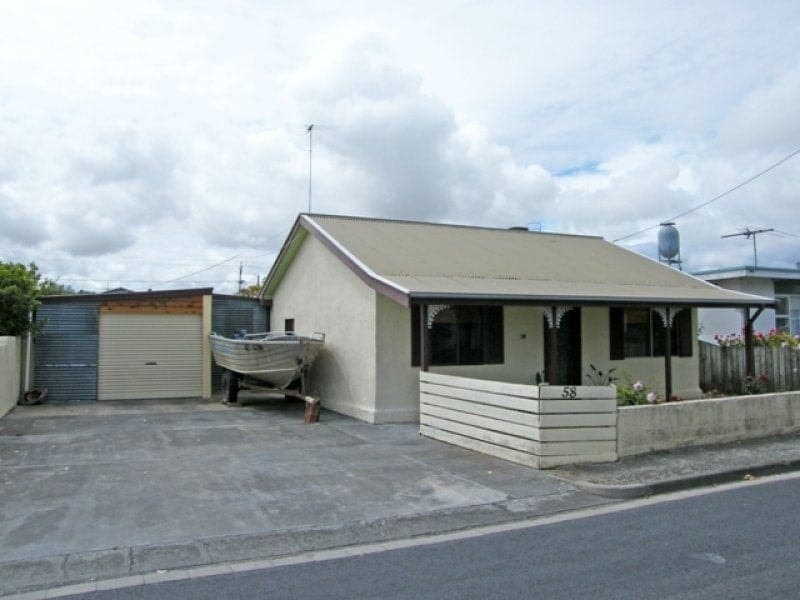 58 Milstead Street PORT MACDONNELL SA, Port Macdonnell - Image 1