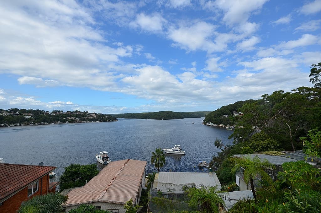 86 Alkaringa Road, Gymea Bay - Thumbnail 4