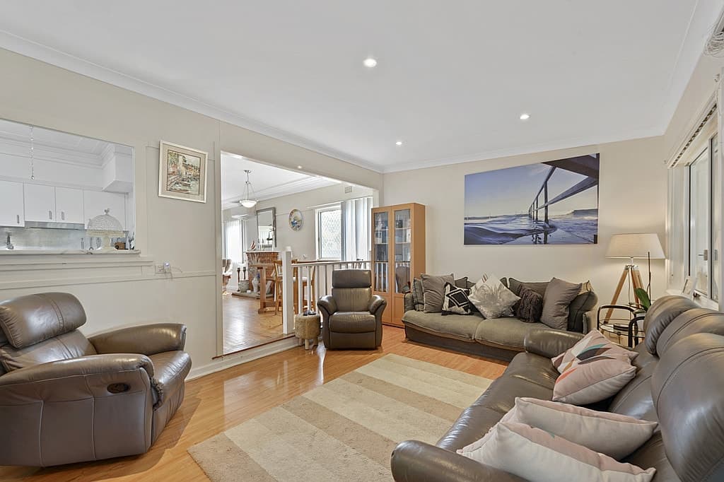52 Chapman Street, Gymea - Thumbnail 5